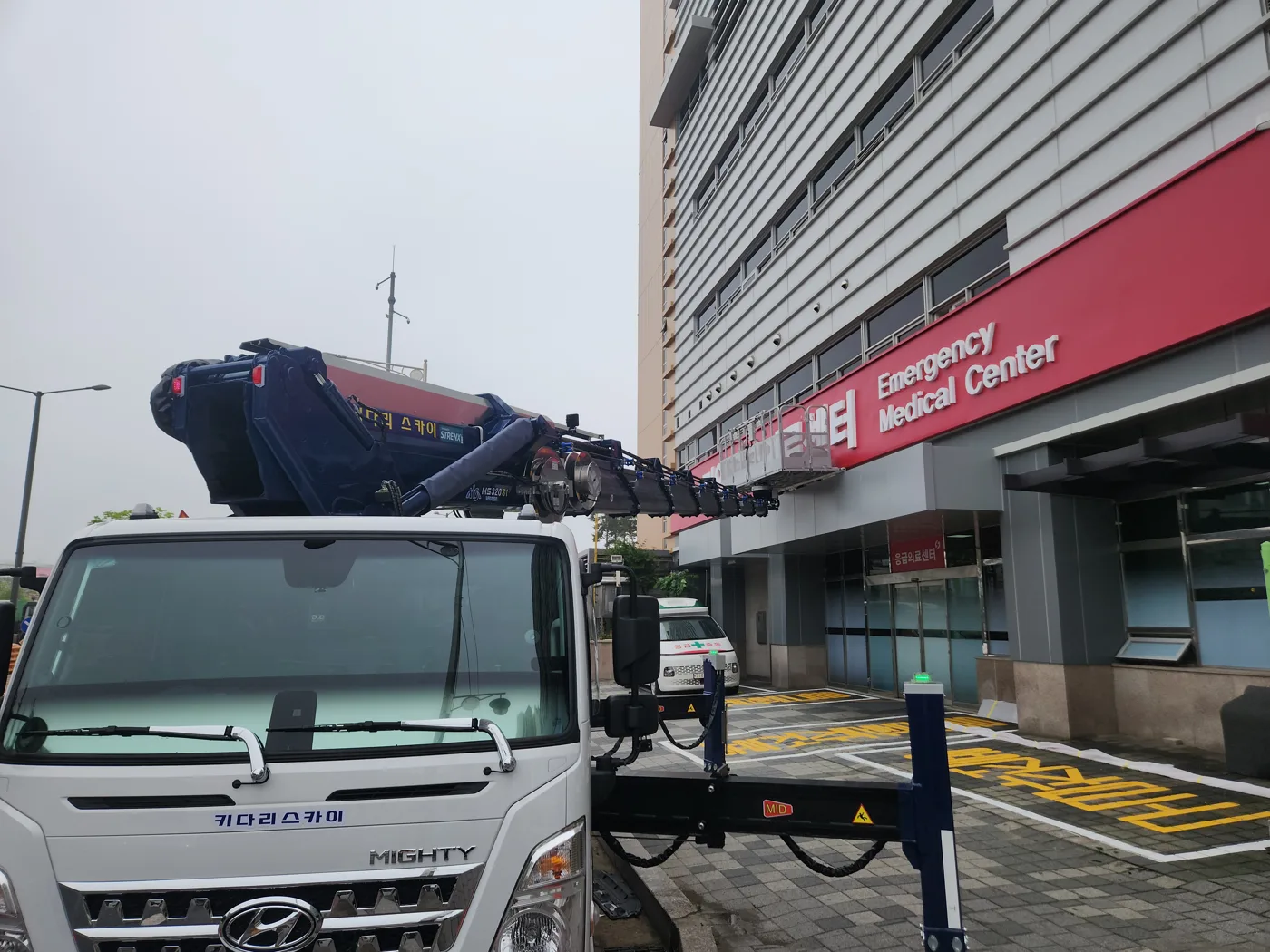 도로 시설물 인접 현장