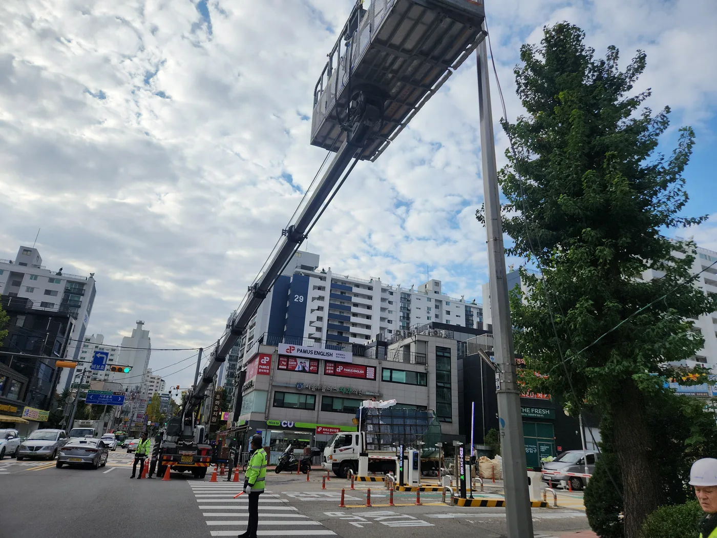 도로 시설물 인접 현장